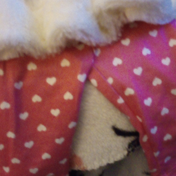 White shirt with fur little Disney princesses with - Picture 5 of 6